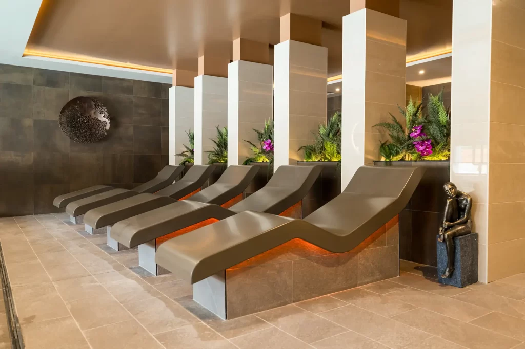 David Lloyd Poole Spa Chairs
